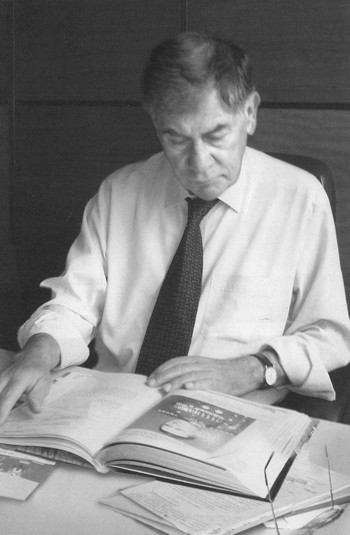 Леонид Шебаршин. Судьба и трагедия последнего руководителя советской разведки - i_032.jpg