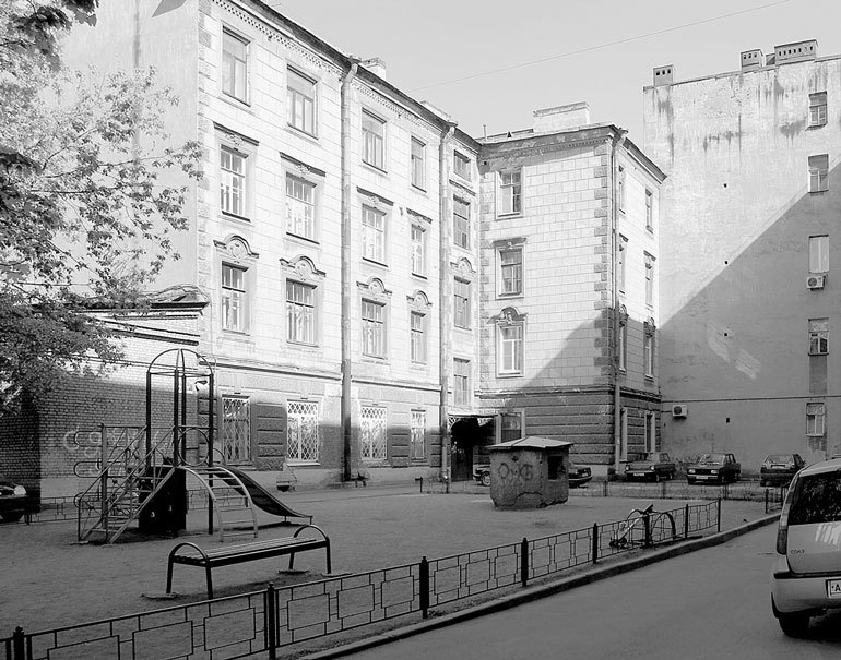 На берегах реки Ждановки - i_004.jpg