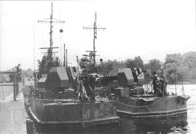 Корабли ВМФ СССР. Том 2. Ударные корабли. Часть 2. Малые ракетные корабли и катера - pic_128.jpg