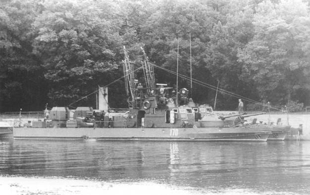 Корабли ВМФ СССР. Том 2. Ударные корабли. Часть 2. Малые ракетные корабли и катера - pic_129.jpg