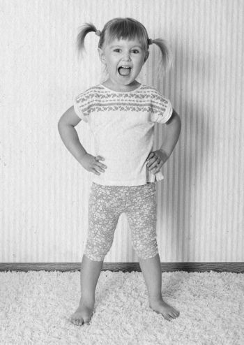 Девочка. Девушка. Женщина - i_088.jpg