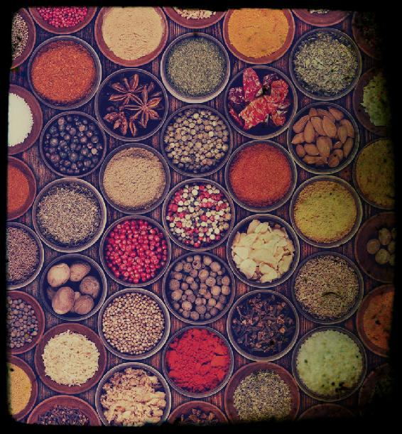 Cooking with spice mixes, pastes and sauces - _1.jpg