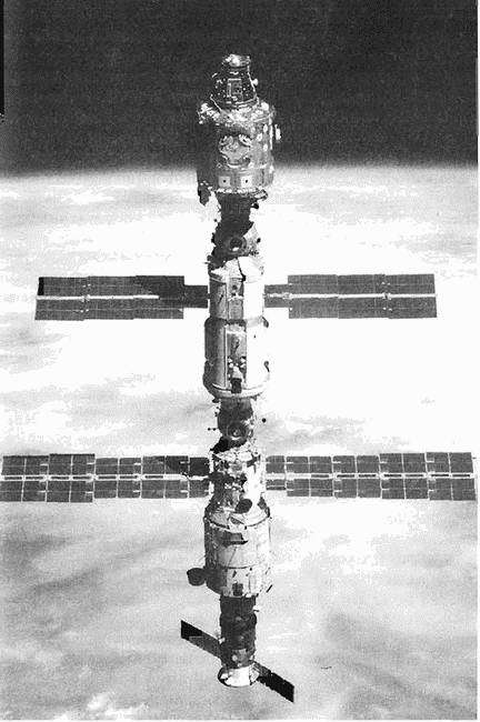 Мифы минувшего века - i_012.jpg