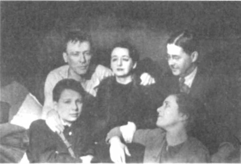 Записки о Михаиле Булгакове - i_016.jpg