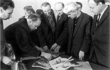 Ракеты и люди. Горячие дни холодной войны - pic_39.jpg