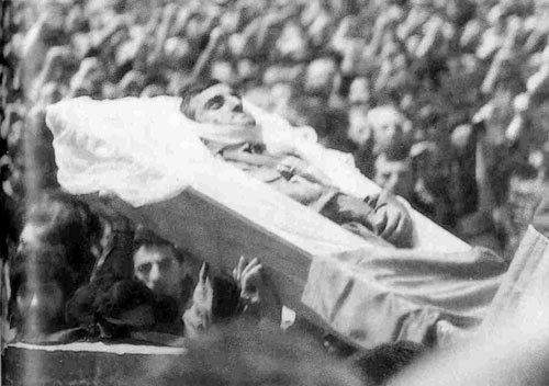 Перекресток: путешествие среди армян - yerevan.jpg