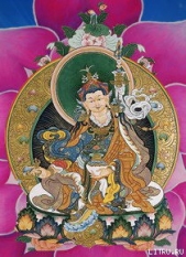 Отсутствие противоречий между большой и малой колесницами - автор Падмасамбхава 