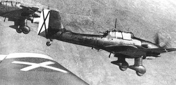 Лаптежник против «черной смерти». Обзор развития и действий немецкой и советской штурмовой авиации в ходе Второй мировой войны - i_007.jpg