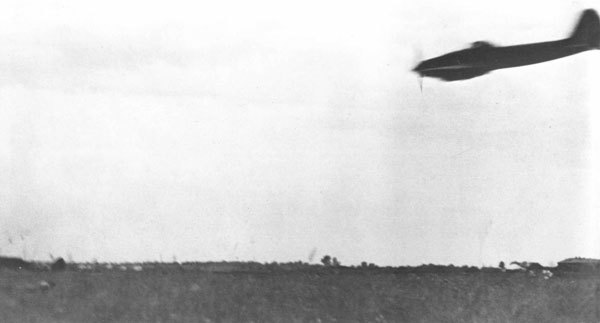 Лаптежник против «черной смерти». Обзор развития и действий немецкой и советской штурмовой авиации в ходе Второй мировой войны - i_042.jpg