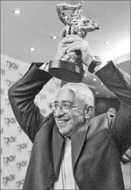 Литературная Газета  6281 ( № 26 2010) - TAGhttp___www_lgz_ru_userfiles_image_27_6282_2010_10-2_jpg841008