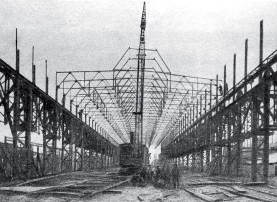 Все для фронта? Как на самом деле ковалась победа - i_002.jpg