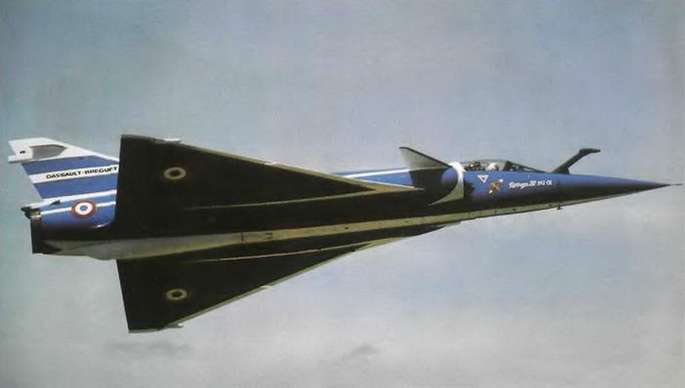 Энциклопедия современной военной авиации 1945-2002: Часть 3. Фотоколлекция - pic_103.jpg