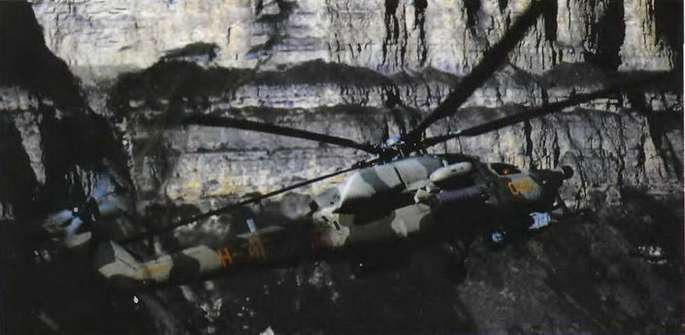 Энциклопедия современной военной авиации 1945-2002: Часть 3. Фотоколлекция - pic_122.jpg