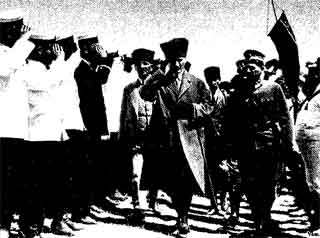 Кемаль Ататюрк - i_036.jpg