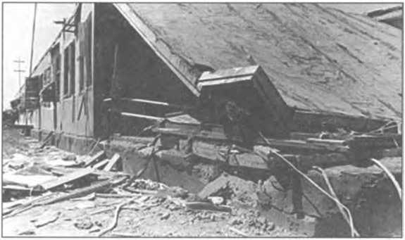 Мы атакуем с небес - i_012.jpg