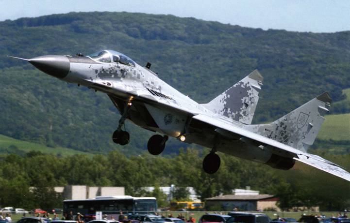 Авиация и космонавтика 2010 10 - pic_128.jpg