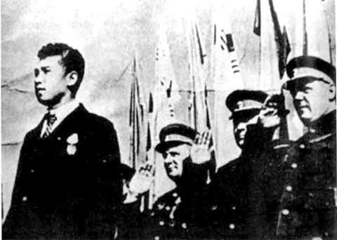 Ким Ир Сен - i_015.jpg