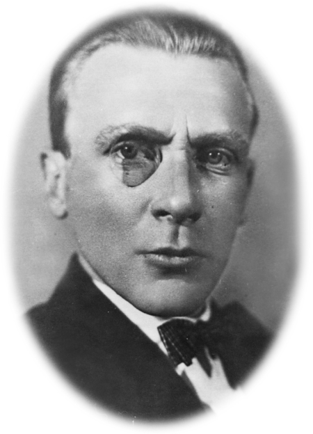 Три любви Михаила Булгакова - i_001.jpg