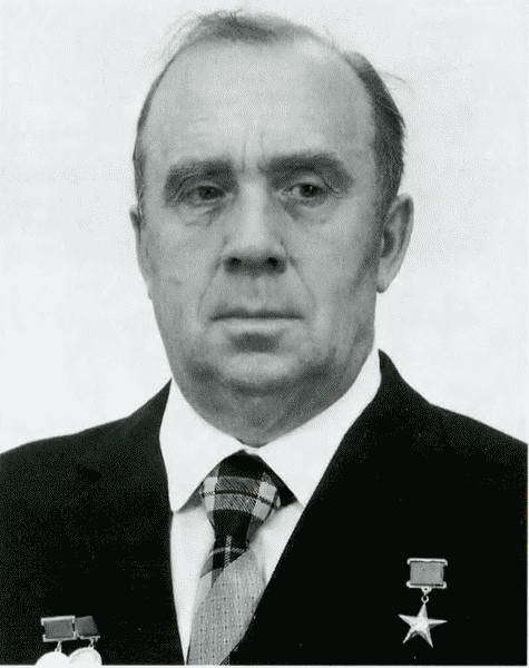 Решающий шаг к миру. Водородная бомба с атомным обжатием РДС-37 - i_075.jpg