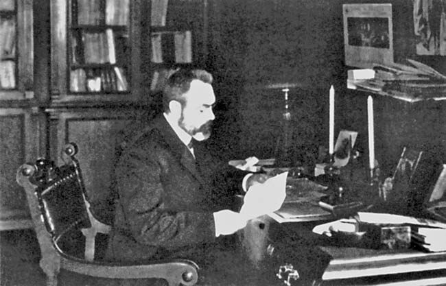 Красная эпоха. 70-летняя история СССР - i_004.jpg