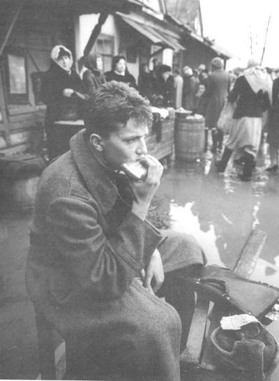 Что сказал табачник с Табачной улицы. Киносценарии - i_010.jpg