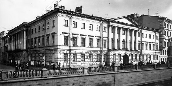 Зодчие Санкт-Петербурга XVIII – XX веков - i_024.jpg