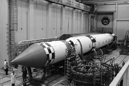 2012 год. Версии и факты - i_004.jpg