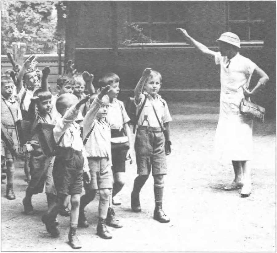 Оккультные тайны третьего рейха. Темные силы, освобожденные нацистами - i_096.jpg