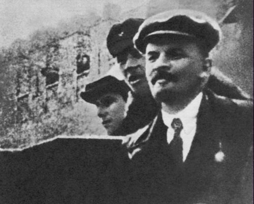 Дзига Вертов - i_057.jpg