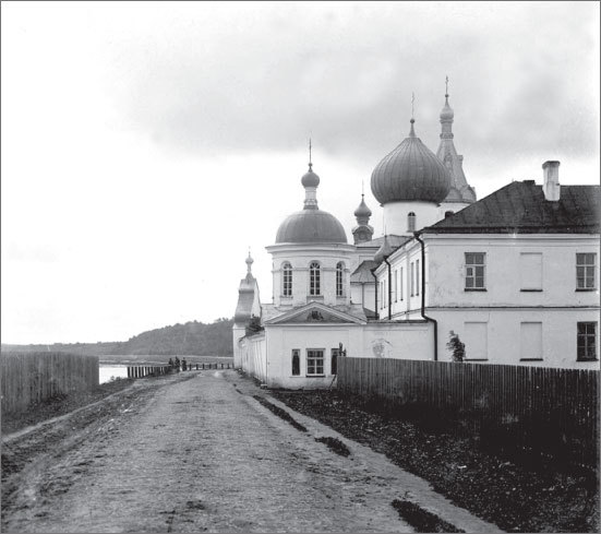 Вокруг Петербурга. Заметки наблюдателя - i_013.jpg