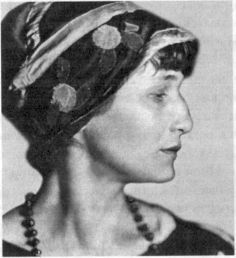 Советская литература. Краткий курс - Ahmatova.jpg