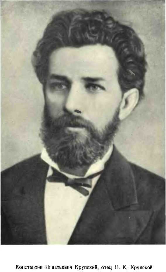 Педагогические сочинения - i_004.jpg