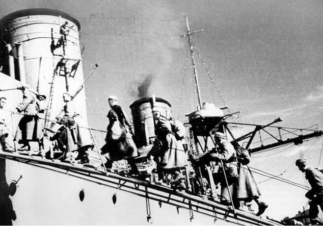 Гвардейский крейсер «Красный Кавказ». - pic_146.jpg