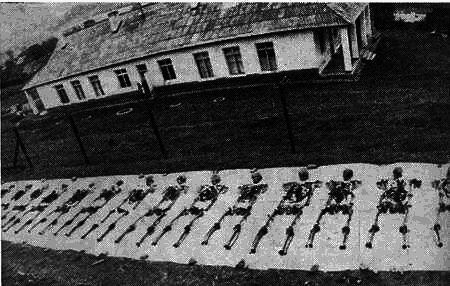 На преступнике – свастика - i_005.png