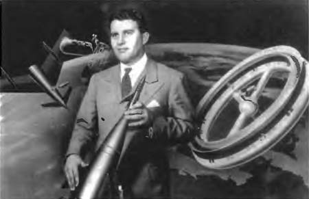 Вернер фон Браун. Человек, который продал Луну - i_007.jpg