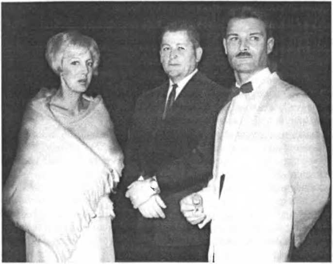 «Крот» в окружении Андропова - i_014.jpg