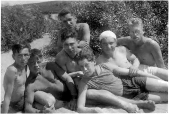 Записки советского интеллектуала - i_014.jpg