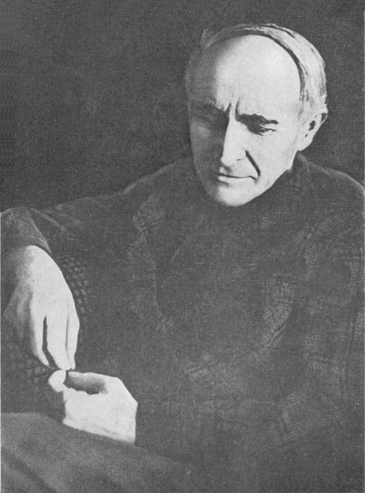 Стихотворения и поэмы - i_009.jpg