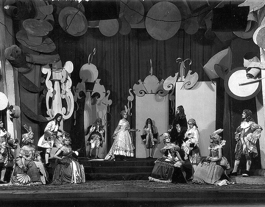 Зубы дракона. Мои 30-е годы - i_037.jpg