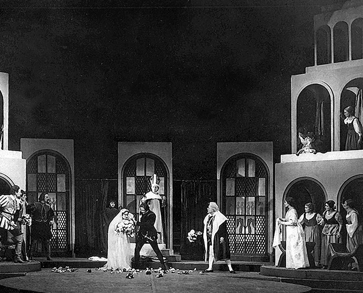 Зубы дракона. Мои 30-е годы - i_043.jpg