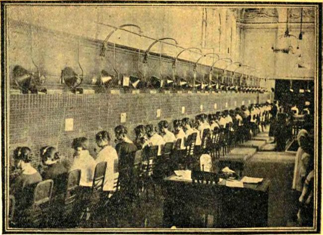 На телефонной станции - i_007.jpg