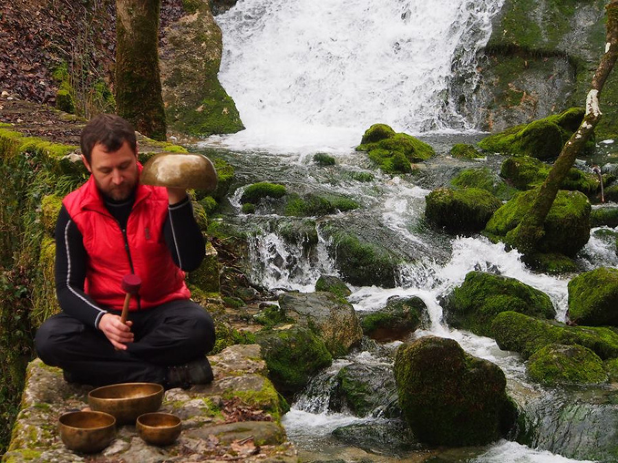 Тибетские поющие чаши и универсальная энергия Рэйки - image5_55a5072609efcc9f2208fdcb_jpg.jpeg