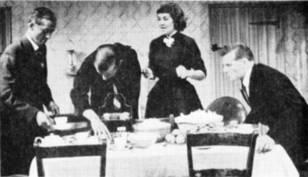 Корни (Отрывки из пьесы) - i_002.jpg