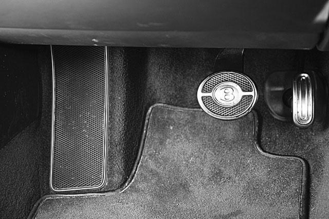 Итоги № 6 (2012) - TAGimg_817_I-06-AVTO-test-f50_640_jpg564747