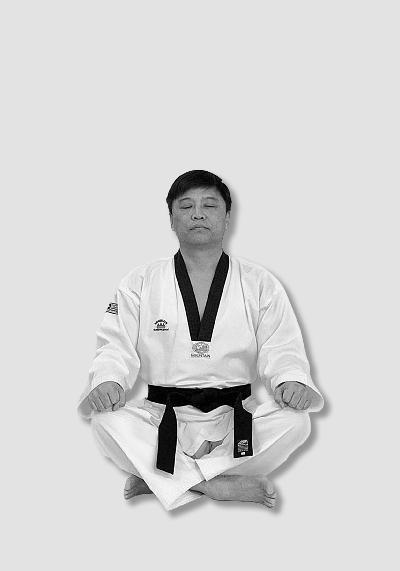 Специальные методы самообороны в практике боевых искусств - i_003.jpg