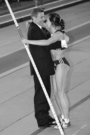 Итоги № 10 (2012) - TAGimg_821_I-10-EXCLUS-bubka-f52_640_jpg569648