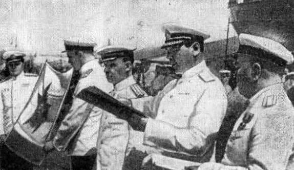 Глубинами черноморскими испытанные. (записки инженера-подводника) - i_044.jpg