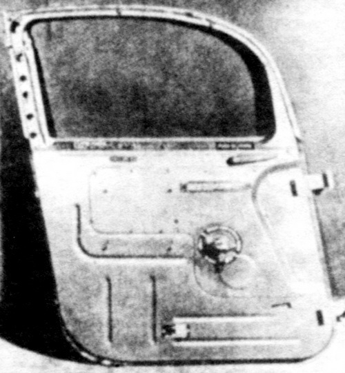 Истребитель p-63 «кингкобра» - i_058.jpg