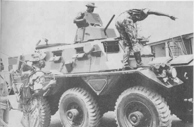 За кулисами диверсий - i_046.jpg