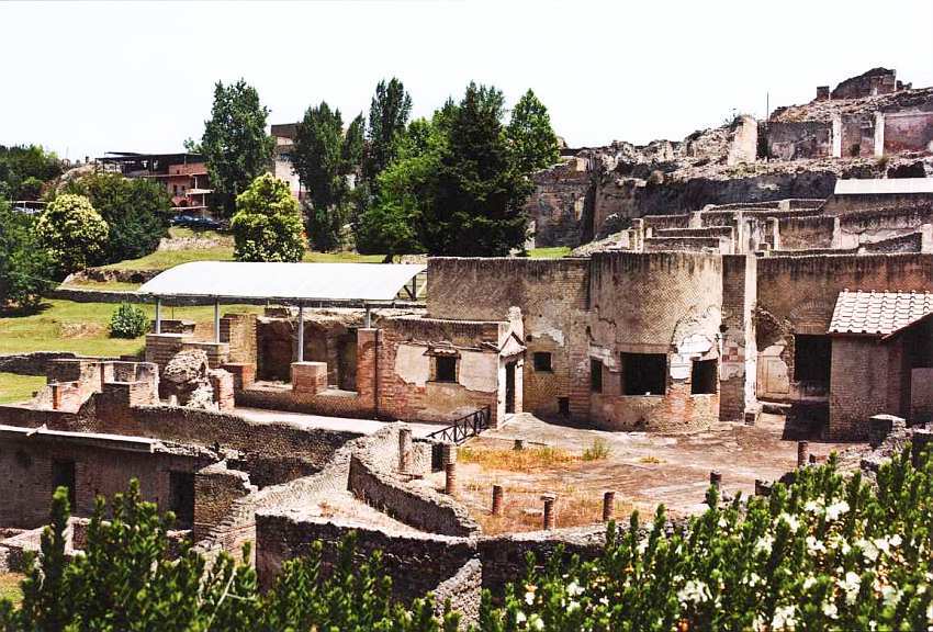 Город-музей Помпеи - i_007.jpg